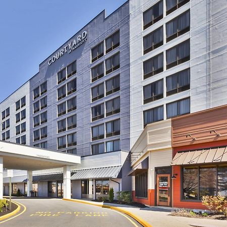 Courtyard By Marriott Secaucus Meadowlands Hotel Exterior foto